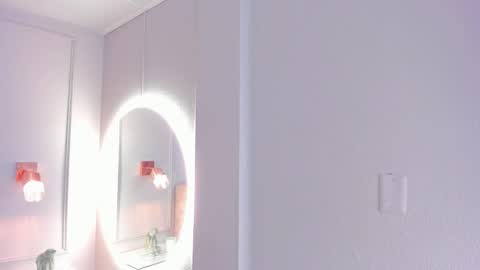   online show from 09.17.25