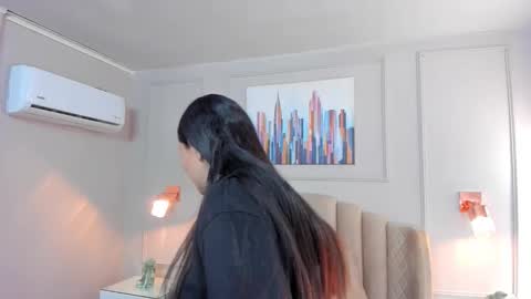   online show from 09.26.25