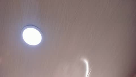   online show from 10.03.25