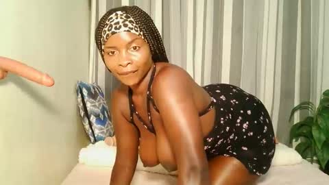 Vee online show from 04.13.26