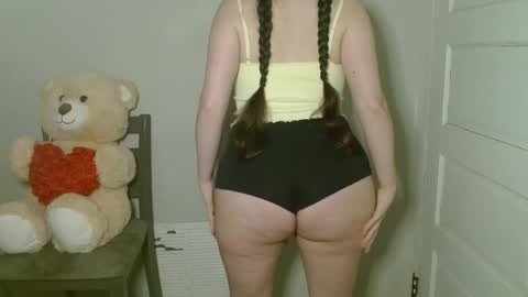 Isabella online show from 01.10.26