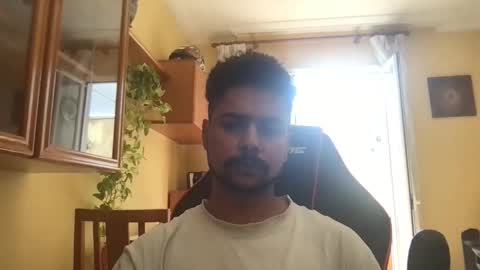 bigbrown_boy online show from 09.22.25