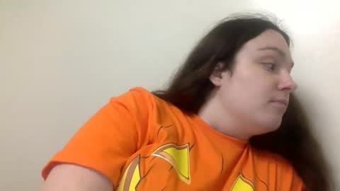 Snapshot of bigbuttmilff chatting on 10.25.25 bigbuttmilff online show from 10.25.25