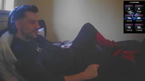 Jon - Im Straight online show from 10.19.25