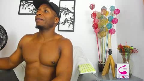 sexy muscle online show from 03.09.25