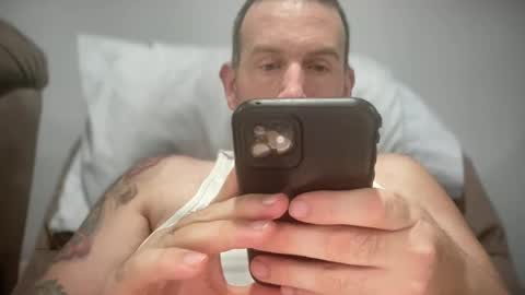 bigcocksuckingslut online show from 12.31.24