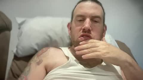 bigcocksuckingslut online show from 12.31.24