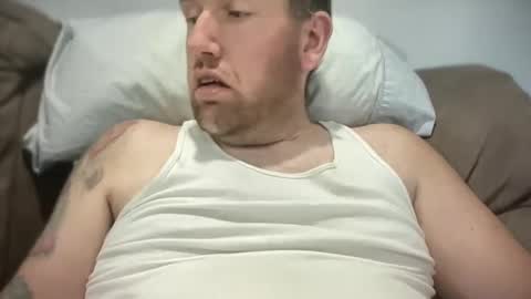 bigcocksuckingslut online show from 12.31.24