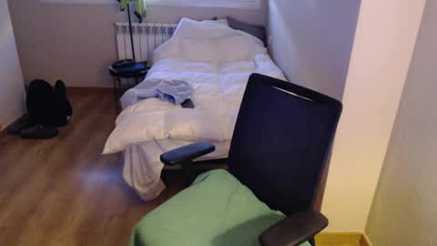 bigcok35spain online show from 04.13.26