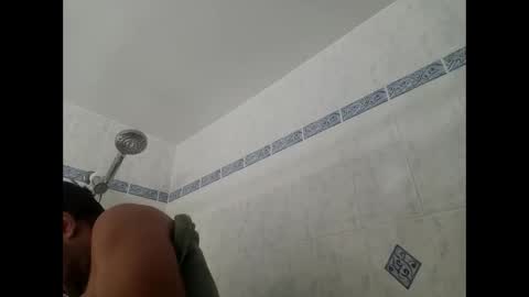 Snapshot of bigcumcanada chatting on 12.04.24 bg online show from 12.04.24