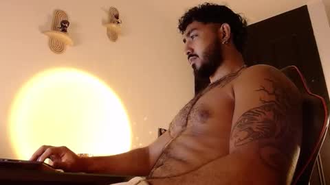 Snapshot of bigdaddybx chatting on 10.11.25 Nate online show from 10.11.25