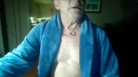 Snapshot of bigdeer58191747802843 chatting on 03.09.25 bigdeer58191747802843 online show from 03.09.25