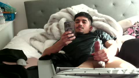 Snapshot of bigdickjoey1995 chatting on 01.08.25 bigdickjoey1995 online show from 01.08.25