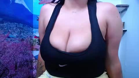  Sunny   online show from 03.10.25