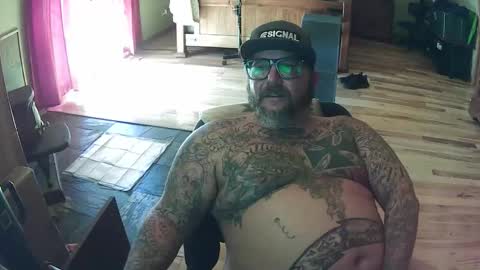 biggdaddy4206913 online show from 10.29.25
