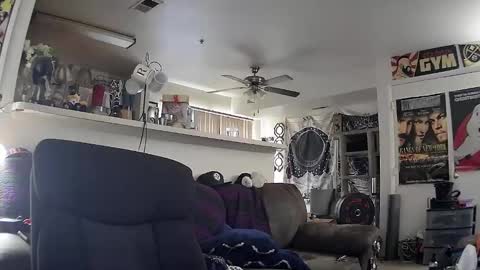 biggerisbetter21 online show from 02.03.25