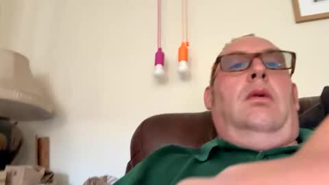 biggloves4bighands online show from 09.12.25