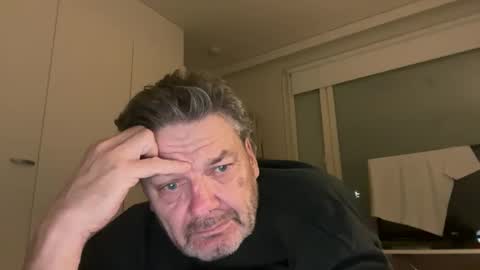 Snapshot of bigheart60 chatting on 10.22.25 bigheart60 online show from 10.22.25
