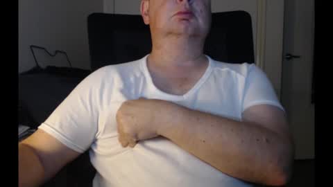 Snapshot of bighorn1981 chatting on 12.06.24 bighorn1981 online show from 12.06.24