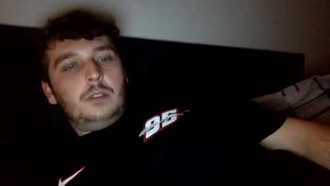 bigleeee9 online show from 11.08.25