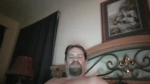 Snapshot of bigload1972 chatting on 12.14.24 bigload1972 online show from 12.14.24