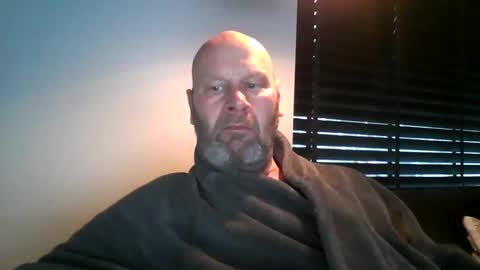 Snapshot of bigmike3339 chatting on 02.05.25 bigmike3339 online show from 02.05.25
