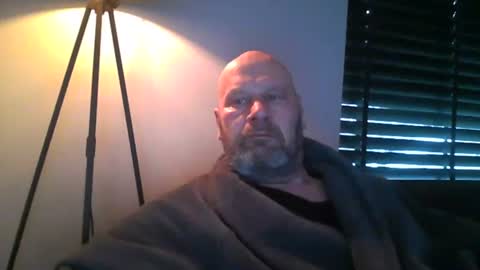 Snapshot of bigmike3339 chatting on 02.22.25 bigmike3339 online show from 02.22.25