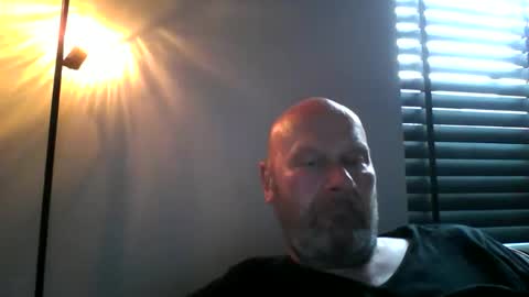 Snapshot of bigmike3339 chatting on 05.31.26 bigmike3339 online show from 05.31.26