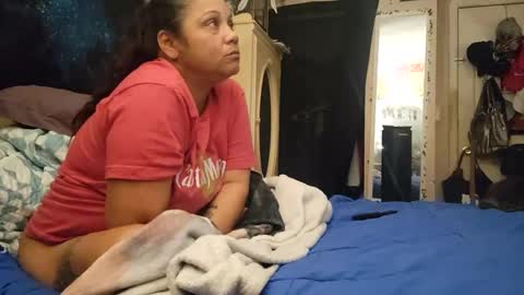 Snapshot of bigolemini chatting on 03.02.25 the Mini mami online show from 03.02.25