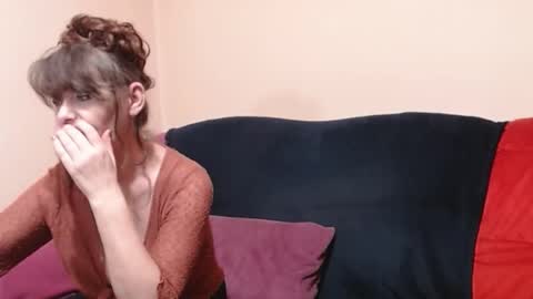 Snapshot of bigpussylipskiss chatting on 11.29.25 Sophia online show from 11.29.25