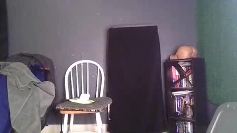 Snapshot of bigpussypump chatting on 02.23.25 bigpussypump online show from 02.23.25