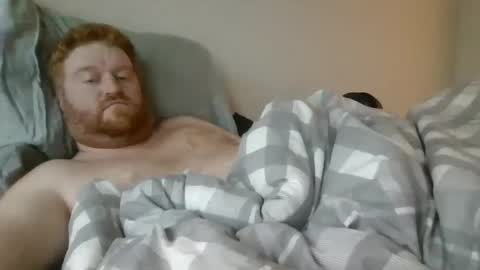 Snapshot of bigred92899 chatting on 10.12.25 bigred92899 online show from 10.12.25