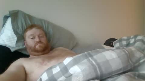 Snapshot of bigred92899 chatting on 11.01.25 bigred92899 online show from 11.01.25