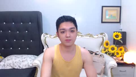 Snapshot of bigshowforyouxx chatting on 10.01.25 Jay online show from 10.01.25