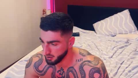 Gogo online show from 11.30.25