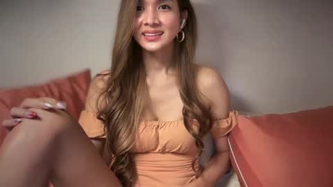 Yna     online show from 01.07.25
