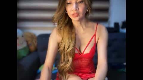 Yna     online show from 04.05.26