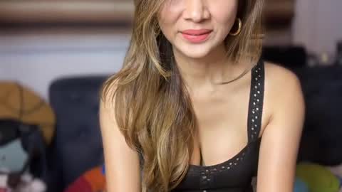 Yna     online show from 06.12.26