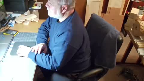 Snapshot of bigthump9999 chatting on 02.28.25 bigthump9999 online show from 02.28.25