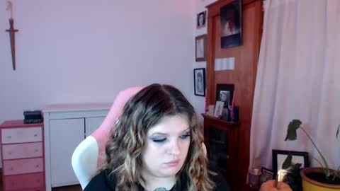 Morgan Lafeuille online show from 12.07.24