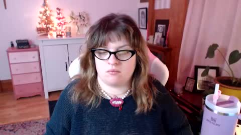 Morgan Lafeuille online show from 12.19.24