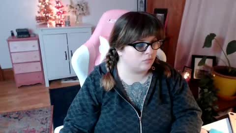 Morgan Lafeuille online show from 12.20.24