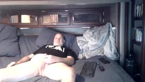 Snapshot of bigtim3200 chatting on 01.18.25 bigtim3200 online show from 01.18.25