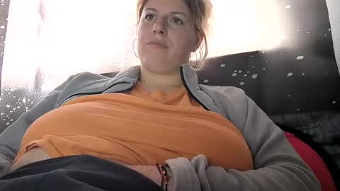 bigtitslala online show from 11.17.25