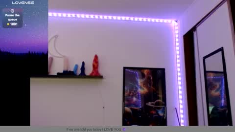 Nichole lights online show from 01.21.25
