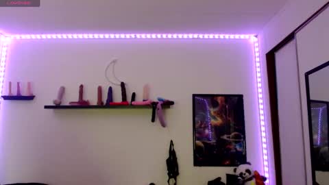 Nichole lights online show from 03.27.26