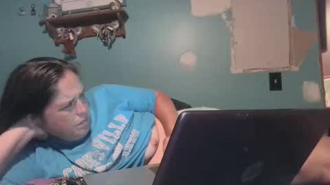 Snapshot of bigtomcat45 chatting on 09.11.25 bigtomcat45 online show from 09.11.25