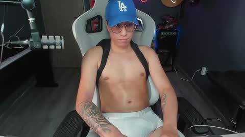 Snapshot of bigxboy96 chatting on 01.13.25 bigxboy96 online show from 01.13.25