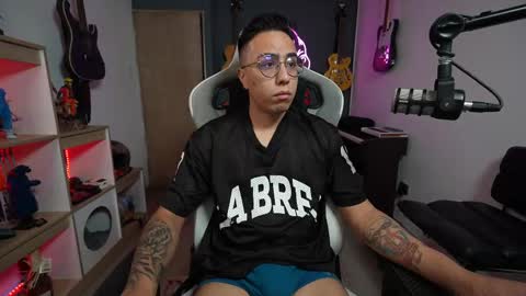 Snapshot of bigxboy96 chatting on 09.22.25 bigxboy96 online show from 09.22.25