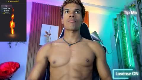 Snapshot of bigxxo chatting on 09.16.25 bigxxo online show from 09.16.25